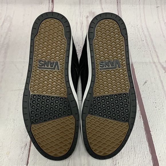 Vans Docket Suede Skate Shoe Size 10 Men NWT - Picture 6 of 10